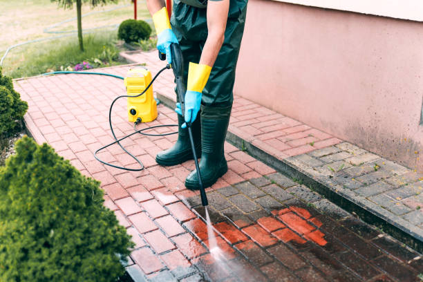 Best Pool Deck Cleaning  in Garrison, TX